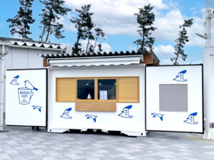 秘密基地製作所のコンテナハウス。テイクアウト専用コンテナ店舗。